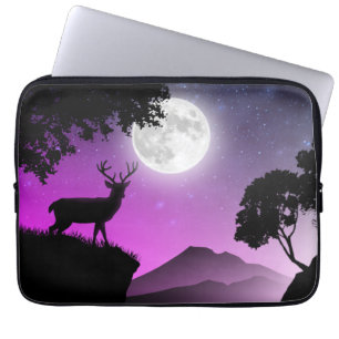 Cerf sous la lune violet laptopschutzhülle