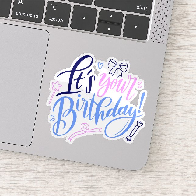C'est ton autocollant d'anniversaire (Détail)