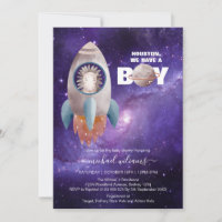 C'est une invitation de baby shower de fusée spati