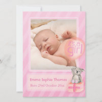 C'est une photo de fille carte de faire-part bébé