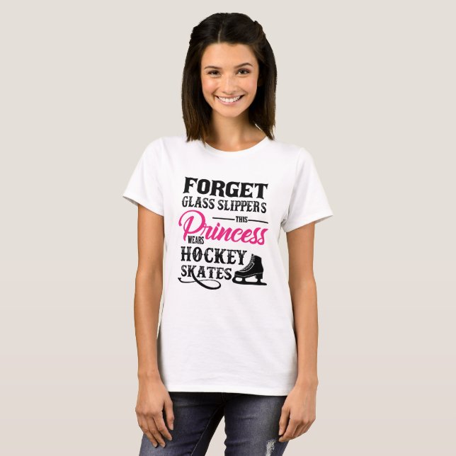Cette princesse Wears Hockey Skates T-shirt (Devant entier)
