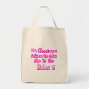 Cette reine ne suit jamais le sac fourre-tout des