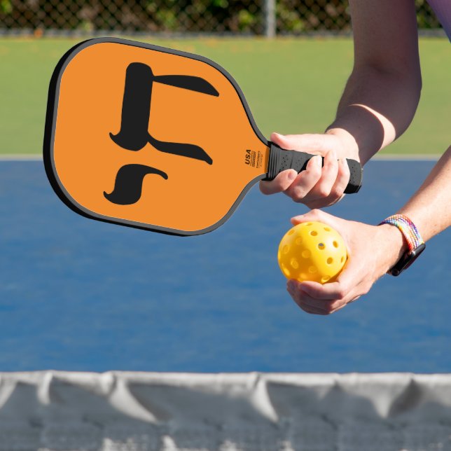Chai und der Star von David Pickleball Schläger (InSitu)