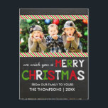 Chalkboard Frohe Weihnachts Foto Grußkarte Feiertagspostkarte<br><div class="desc">Verbringen Sie einen Feiertagsjubiläum und fügen Sie Ihr eigenes Foto und Ihre persönliche Nachricht zu dieser lustigen und hellen Chalkboard Foto Grußkarte!</div>