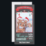 Chalkboard Holiday Foto Card Feiertagskarte<br><div class="desc">Coole und moderne Chalkboard Happy Holidays Fotokarte mit lustigen grafischen Schriftart,  Bannern und dekorativen Hängendekoren an der Tafel oder im Chalkboard Hintergrund. Handgezeichnete Abbildung von McBooboo.</div>