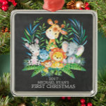 Chalkboard Jungle Baby's First Christmas Ornament<br><div class="desc">Niedliche Safari-Tiere für kleine Jungs oder Mädchen zu Weihnachten. In unserer niedlichen Dschungelszene finden Sie Giraffen,  Affen,  Elefanten,  Zebra,  Hippo & Löwen. Matching Artikel in unserem Shop erhältlich.</div>
