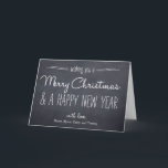 Chalkboard Look Weihnachtsgrüße Karte<br><div class="desc">Feiern Sie die Saison mit dieser modernen und stilvollen Urlaubskarte von Berry Berry Sweet.</div>