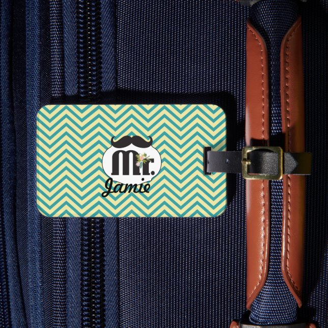 Chalkboard Mr. Yellow and Green Zigzag Chevron Gepäckanhänger (Vorderseite Insitu 4)