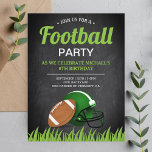 Chalkboard Sports Kids Football Geburtstagsparty Einladungspostkarte<br><div class="desc">Erleben Sie die coole Fußball-Geburtstagsfeier mit einem amerikanischen Fußball und einem Sporthelm mit moderner Typografie vor einem Kalkboard-Hintergrund. Fügen Sie einfach Ihre Veranstaltungsdetails zu dieser einfach zu bedienenden Vorlage hinzu,  um sie zu einer einmaligen Einladung zu machen.</div>