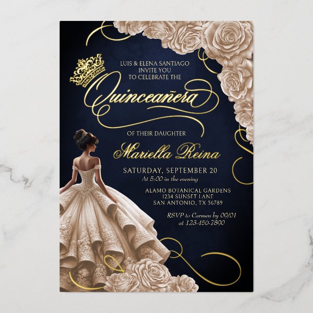 Champagne Floral Dress Quinceañera Folieneinladung (Vorderseite)