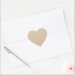 Champagner Beige Herz-Aufkleber<br><div class="desc">Champagner-Beige ist eine weiche, blasse Mischung aus Beige und hellem Gold, die von subtilen Untertönen aus warmem Gelb oder Rosa durchzogen ist. Inspiriert von der zeitlosen Eleganz des perlenden Weins, ruft diese Farbe Luxus, Raffinesse und Feierlichkeit hervor. Ihr ruhiger Glanz macht sie zu einer beliebten Wahl für Hochzeiten, geschäftliche Veranstaltungen...</div>