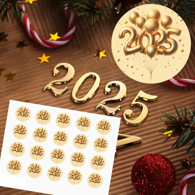 Champagner Gold Neujahr Runder Aufkleber (How cute would these stickers look on your party favors or gifts!)