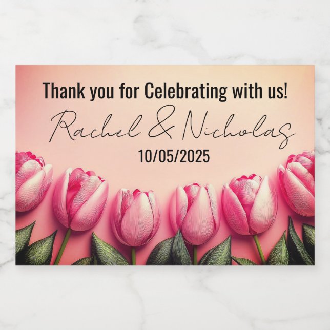 Champagner-Miniflaschen sind personalisiert (Einzelnes Label)