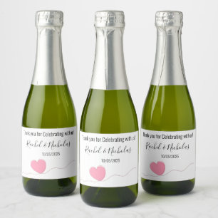 Champagner-Miniflaschen sind personalisiert
