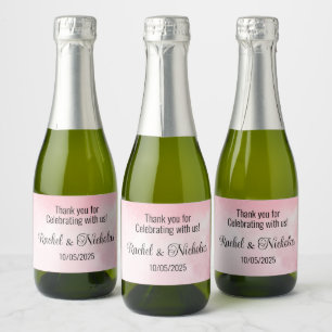 Champagner-Miniflaschen sind personalisiert