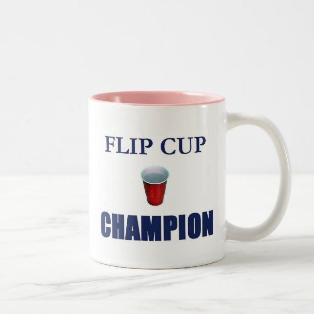 Champion de tasse de secousse (Droit)