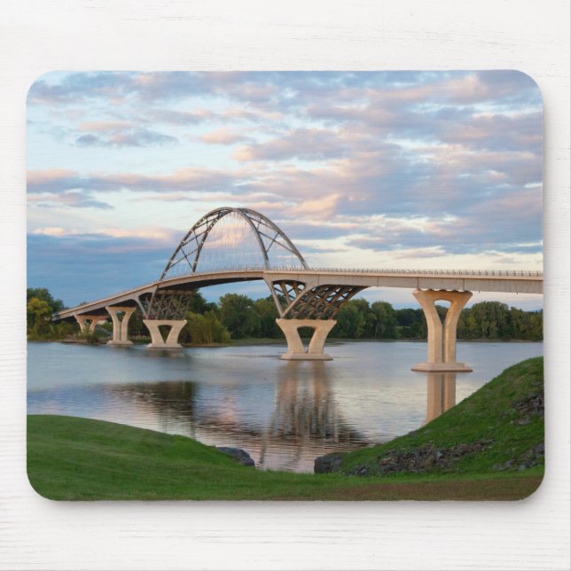 Champlain Bridge Mousepad (Vorne)