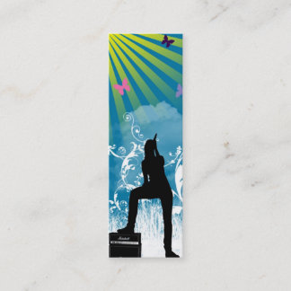 CHANTEZ-lui la carte maigre BRUYANTE de profil