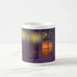 Chanukka Kaffeetasse<br><div class="desc">Das Ritual, entsprechend jüdischem Gesetz und Gewohnheit, ist, ein Singlelicht jede Nacht für acht Nächte zu beleuchten. Die Kerzen werden an einem vorstehenden Fenster gegründet oder der Tür nähern, die zu die Straße führt.</div>