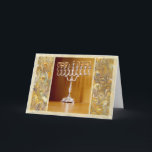 Chanukka Sameach Feiertagskarte<br><div class="desc">Ein silbernes menorah trägt die hebräischen Buchstaben für glückliche Chanukka-Wünsche</div>