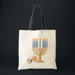 Chanukka-Taschen-Tasche Tragetasche<br><div class="desc">Chanukka-Budget-Taschen-Tasche eine erschwingliche,  umweltfreundliche Tasche! Groß für tragende Bücher oder Lebensmittelgeschäfte. Dünner Entwurf lässt einfache Lagerung zu. 100% Baumwolle,  verstärktes Nähen auf Griffen. Maße: 15, 75" h x 15, 25" W.</div>