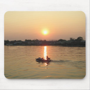 Chao Phraya Fluss Sunset ... Ayutthaya, Thailand Mousepad