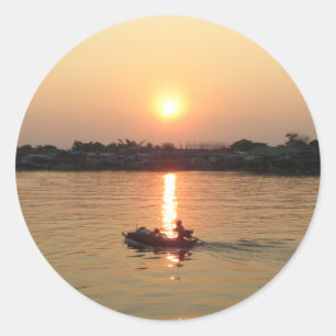 Chao Phraya Fluss Sunset ... Ayutthaya, Thailand Runder Aufkleber