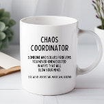 Chaos-Koordinator Funny Office-Tasse Tasse<br><div class="desc">Lust auf langweilige Tasse im Büro, die mit den beigen Wänden harmonieren? Genießen Sie Ihren Schreibtisch (und Ihre Morgenroutine) mit einem unserer unglaublich witzig, sarkastischen und absolut einzigartigen Kaffeetassen! Egal, ob Sie das ideale Geschenk für Ihren Kaffee-besessenen Mitarbeiter suchen oder einfach gewollt haben, Ihnen Spaß in Ihren eigenen Arbeitstag zu...</div>