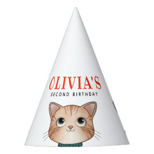 Chapeau de fête avec trois petits chats