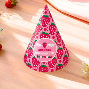 Chapeaux De Fêtes Célébration du premier anniversaire de la fraise