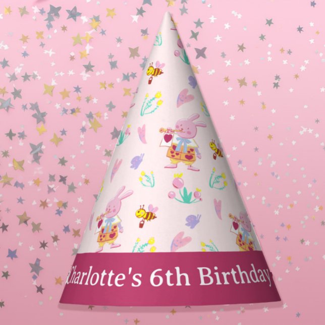 Chapeaux De Fêtes Cute lapin rose dans le jardin anniversaire de enf (Créateur téléchargé)