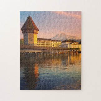Chapel Bridge, Lucerne au puzzle du crépuscule