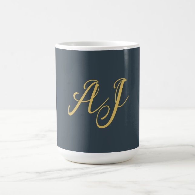 Charcoal Gold Color Monogram Professional Initial Kaffeetasse (Mittel)