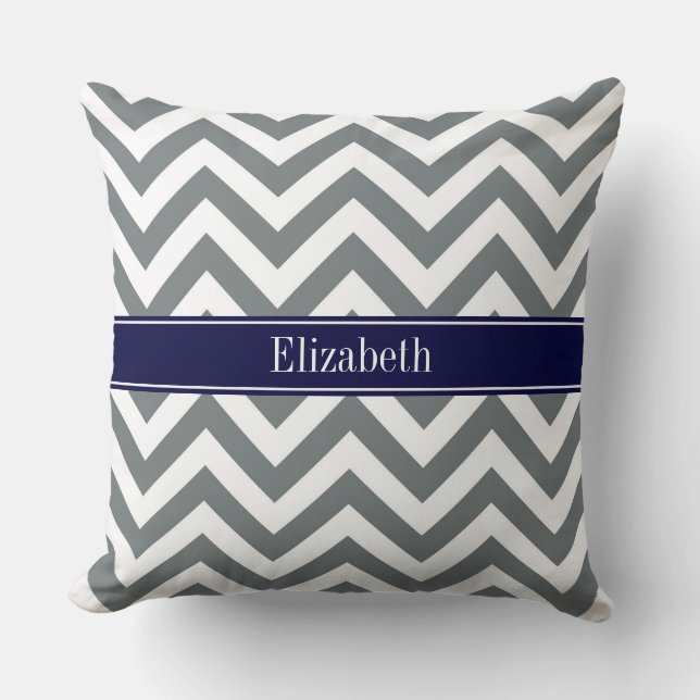 Charcoal Grey Lg Zickzack Navy Blue Name Monogram Kissen (Vorderseite)