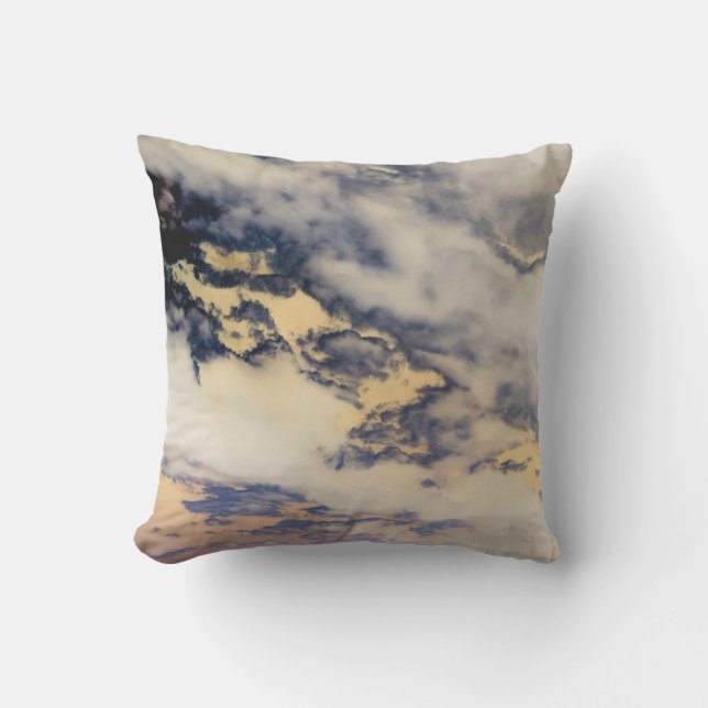Charcoal Vanilla Clouds Kissen (Vorderseite)