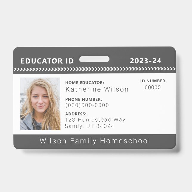 Charcoal Zickzack Homeschool Educator ID Abzeichen Ausweis (Vorderseite)