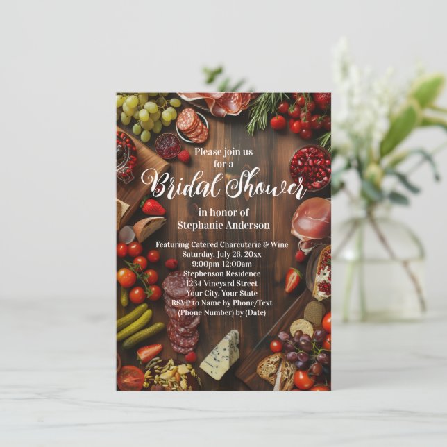 Charcuterie Board Thema Bridal Dusche Einladung (Stehend Vorderseite)