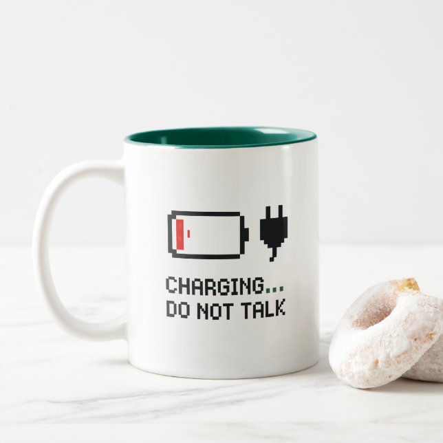 Charging… Do Not Talk – Battery Mug for Mornings (Avec donut)