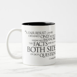 Charles Darwin-Quotation Zweifarbige Tasse