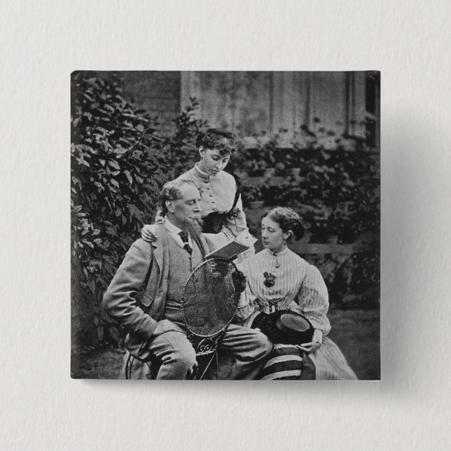 Charles Dickens mit zwei seiner Töchter Button (Vorderseite)