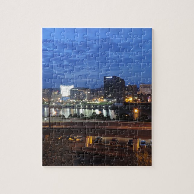 Charleston-Skyline an der Dämmerung (Vertikal)