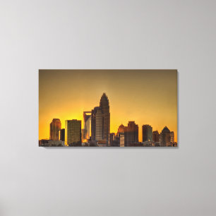 Charlotte-Skyline während des Sonnenuntergangs Leinwanddruck