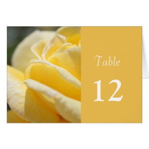 charmant jaune rose dîner table numéro