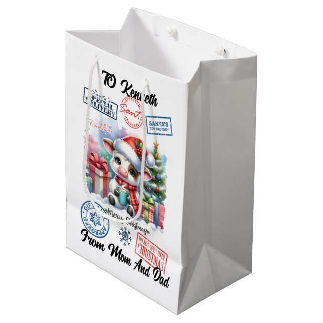 Charmanter Santa Sack mit festlicher Kuh Mittlere Geschenktüte (Vorderseite Schrägansicht)