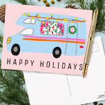 Charmanter Weihnachtscamper Vintag RV Xmas Postkarte<br><div class="desc">Anpassbare Karte,  Fügen Sie Ihren eigenen Text auf der Rückseite oder vor der Karte hinzu. Karo meinen Shop für mehr Designs oder lass mir wissen,  ob Sie etwas Angewohntes wollen.</div>
