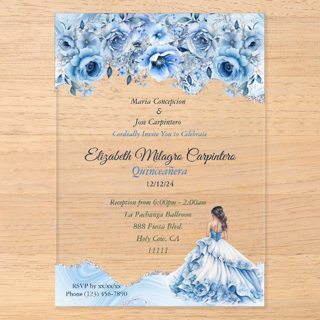 Charming Baby Blue und Silver Quinceñera Floral Acryleinladungen (Vorderseite)