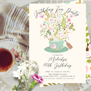 Charming Floral Birthday Tee Party Einladung