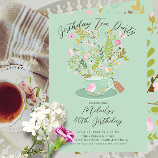Charming Floral Birthday Tee Party Einladung