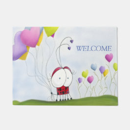 Charming Ladybug mit farbenfrohen Herzballons Fußmatte