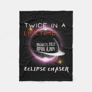 Chaser Solar Eclipse 2024 Funny zweimal im Leben Fleecedecke
